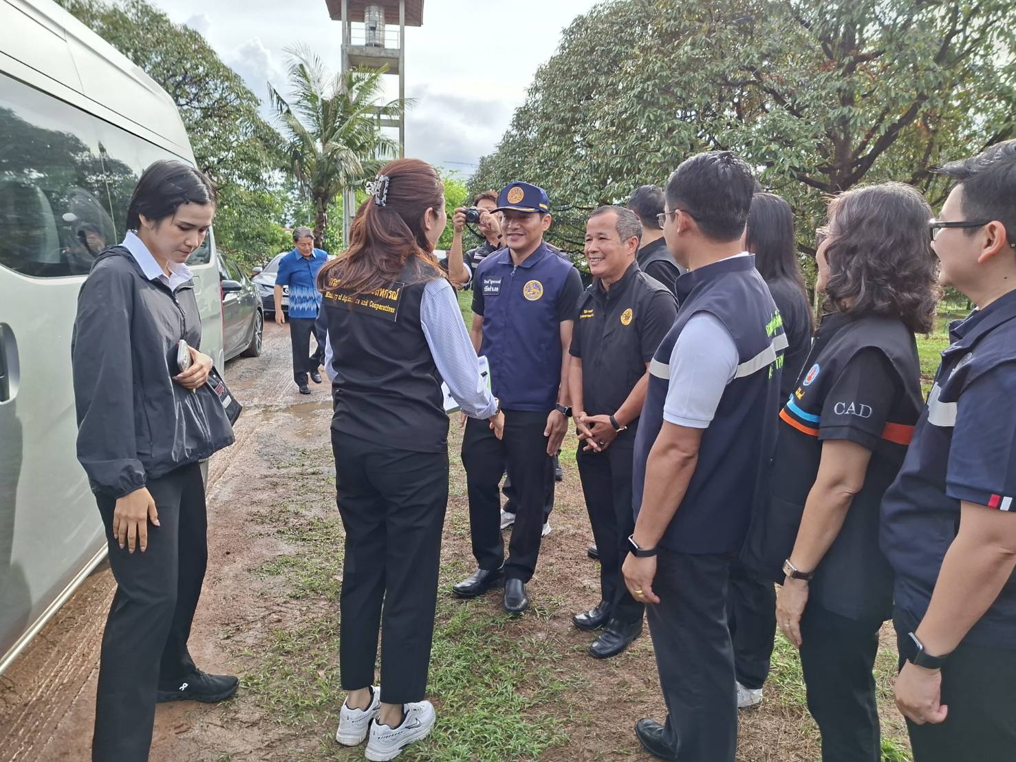 title - ส.ป.ก. ร่วมติดตามรัฐมนตรีช่วยว่าการกระทรวงเกษตรและสหกรณ์ (นางสาวปิยะรัฐชย์ ติยะไพรัช) ลงพื้นที่ตรวจราชการในพื้นที่จังหวัดจันทบุรี
